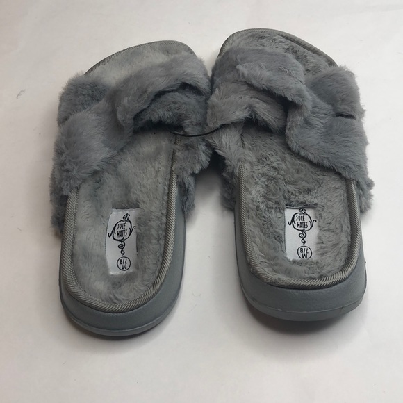 Super soft slipper slides - Picture 3 of 5